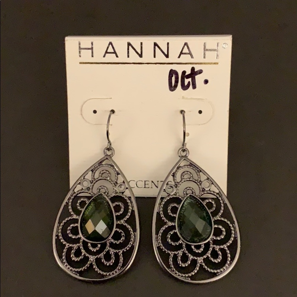 Teardrop Fashion Earrings NWT